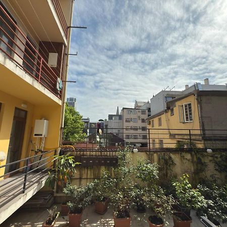 Tavdadebuli Apartment Батуми Экстерьер фото