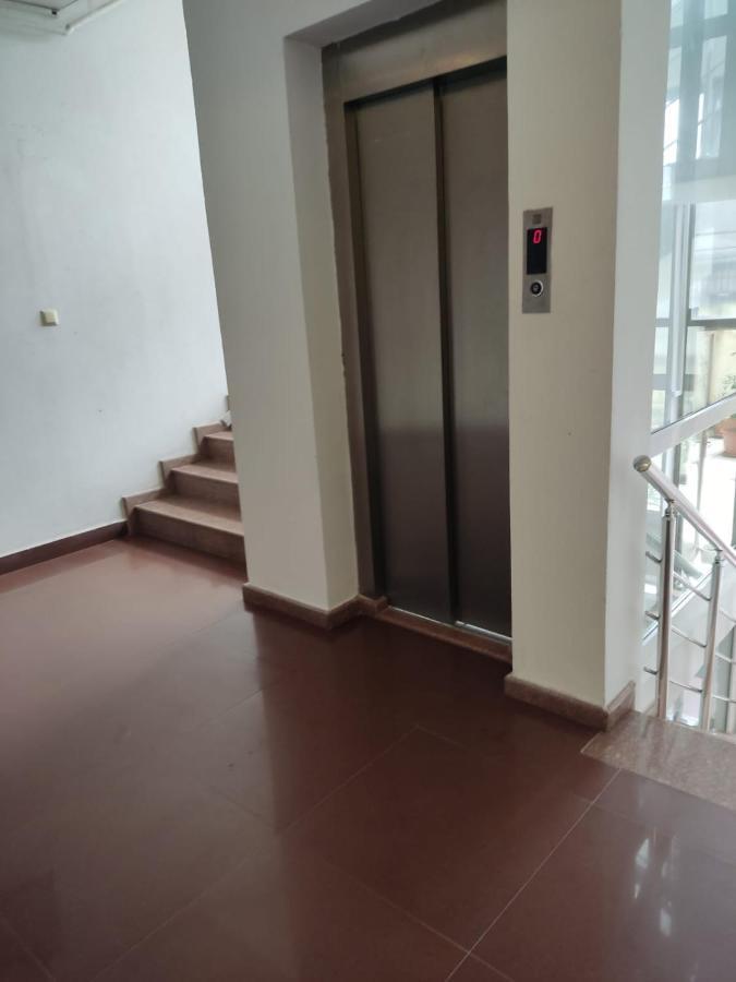 Tavdadebuli Apartment Батуми Экстерьер фото